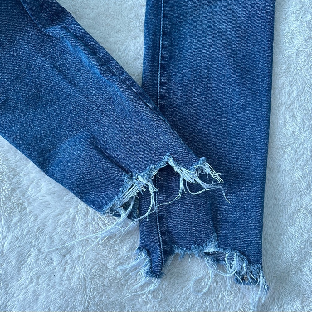Good American Good Legs High Waist Chew Hem Ankle Cigarette Jeans sz 10/30 - Picture 5 of 9